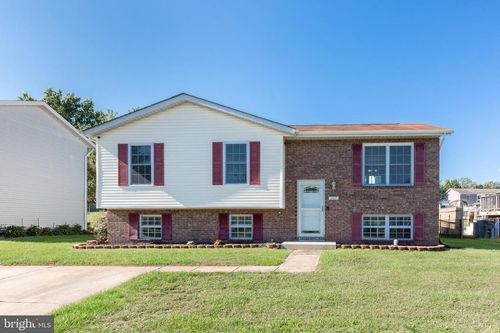 209 Grand Dr, TANEYTOWN, MD, 21787-2305 | Card Image