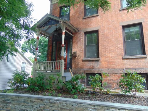 1-205 Union St, Poughkeepsie, NY, 12601-3089 | Card Image