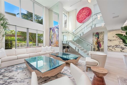 apt-203-125 Ocean Dr, Miami Beach, FL, 33139-7208 | Card Image