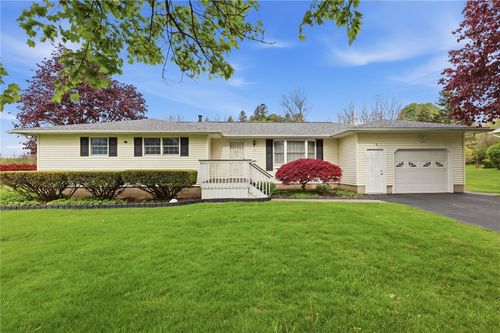 10 Fox Chapel Rd, Pittsford, NY, 14534-2610 | Card Image