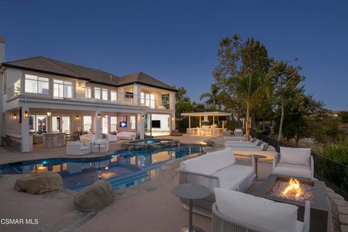 7216 Littler Ct, Moorpark, CA, 93021-8768 | Card Image