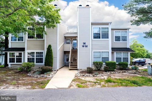 32 Malibu Way, GALLOWAY, NJ, 08205-3223 | Card Image
