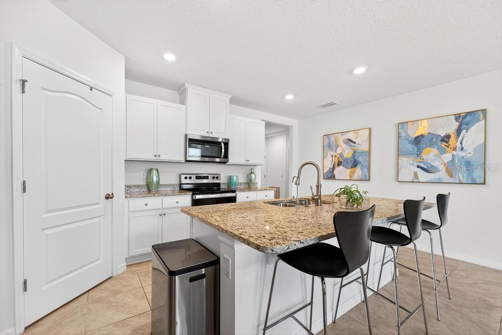 Residential Lease in SORRENTO