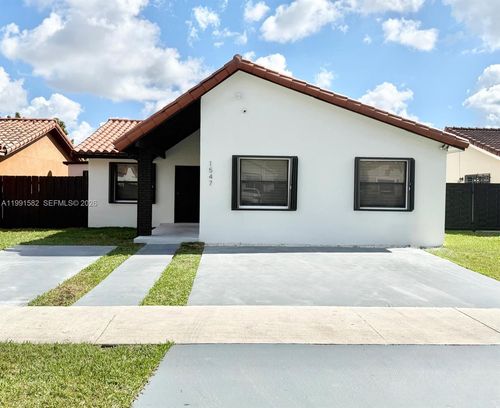 1547 Sw 137th Pl, Miami, FL, 33184-2722 | Card Image