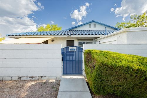 b-2121 Petersham Ct, Las Vegas, NV, 89108-7066 | Card Image