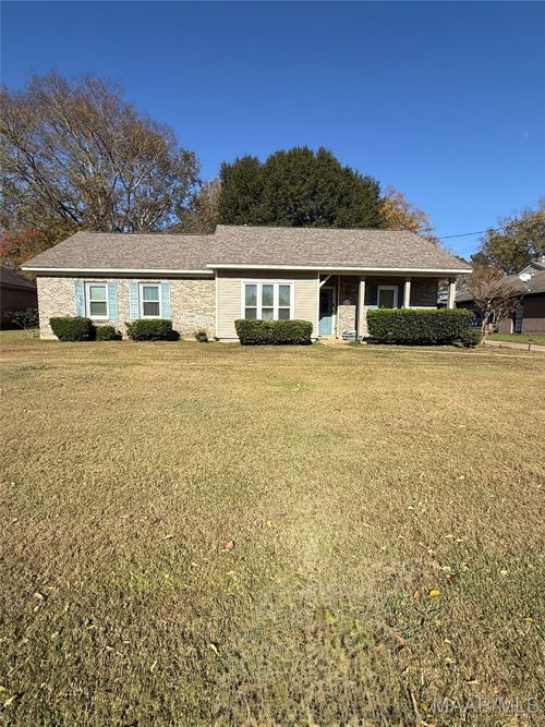 4257 Shamrock Ln, Montgomery, AL, 36106-3448 | Card Image