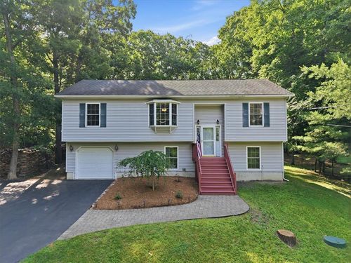 128 Chestnut St, Dingmans Ferry, PA, 18328-4208 | Card Image