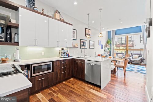 penthouse-2-1337 K St Se, WASHINGTON, DC, 20003-4495 | Card Image