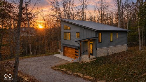 205 Woods Trl, Nashville, IN, 47448-9320 | Card Image
