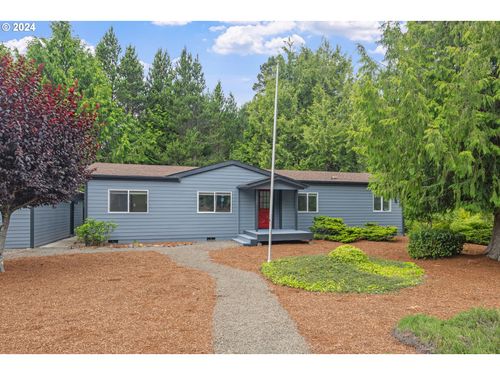 520 Seagrove Loop, LincolnCity, OR, 97367 | Card Image