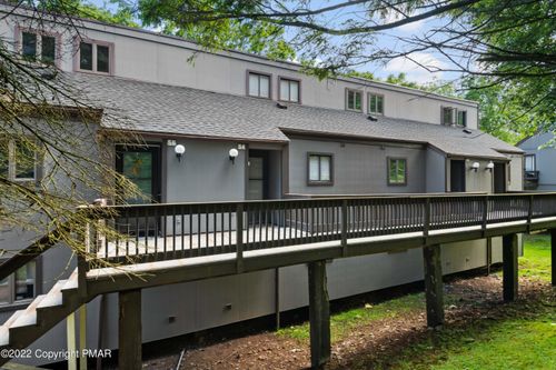 54 Slalom Way, Tannersville, PA, 18372-7728 | Card Image