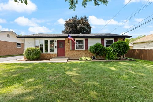 13108 Fairway Dr, Crestwood, IL, 60418-1324 | Card Image