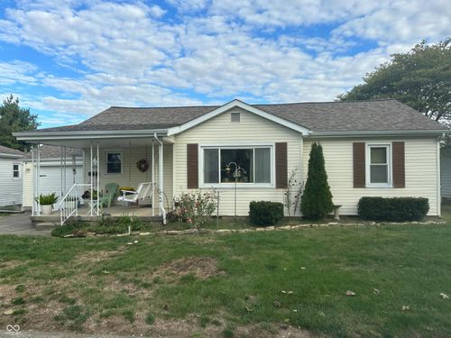 312 W 2nd St, Greensburg, IN, 47240-1123 | Card Image