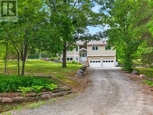 3034 Clear Lake Road, Selwyn, ON, K0L2H0 | Card Image