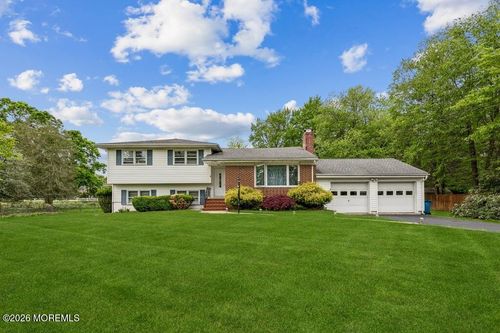 3 Willis St, Marlboro, NJ, 07746-1562 | Card Image