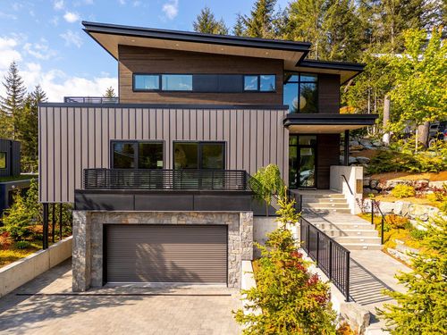 8504 Drifter Way, Whistler, BC, V8E0G2 | Card Image