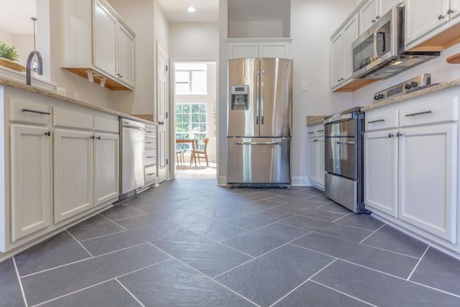 2001 Hamilton Brow Path, House other with 3 bedrooms, 2 bathrooms and null parking in Chattanooga TN | Image 12