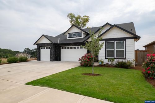 593 Ne Evergreen Ave, Dallas, OR, 97338-9121 | Card Image