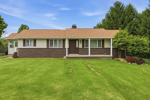116 Woodland Acres Ln, Rostraver Township, PA, 15012-3326 | Card Image