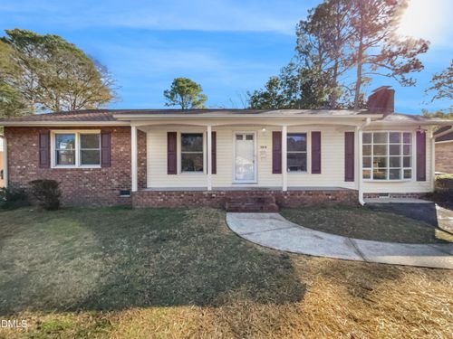 5030 Chesapeake Rd, Fayetteville, NC, 28311-0812 | Card Image