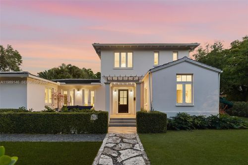 748 Palermo Ave, Coral Gables, FL, 33134-5618 | Card Image