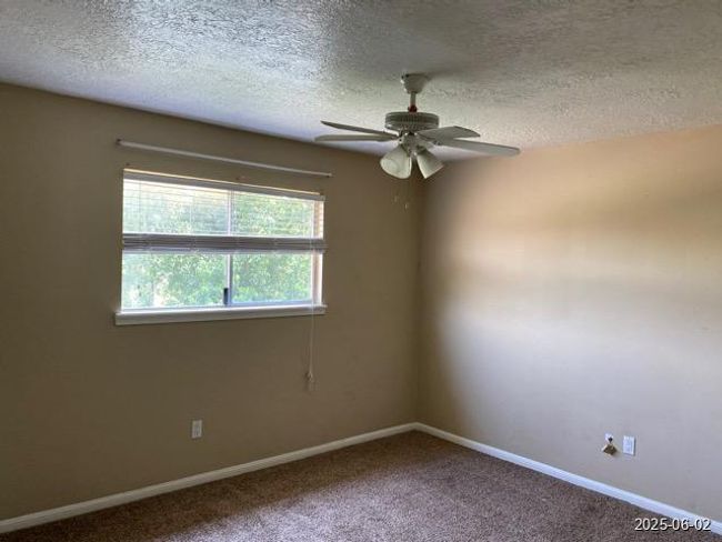 5603 Mossy Timbers Dr, House other with 4 bedrooms, 3 bathrooms and 2 parking in Humble TX | Image 10