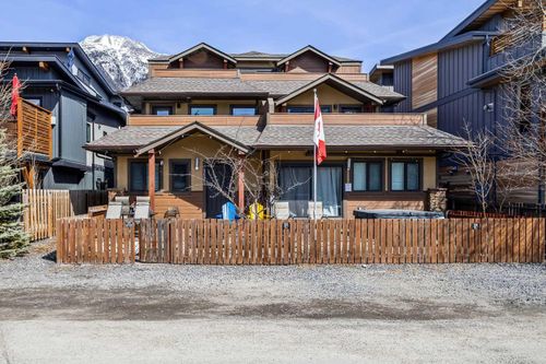 1-1406 2 Ave, Canmore, AB, T1W1M9 | Card Image