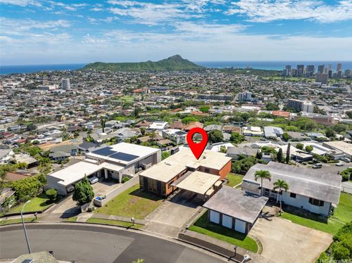 1546 Kanalui St, Honolulu, HI, 96816-1819 | Card Image