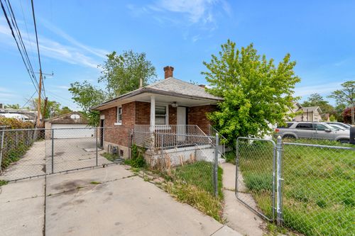 47 E Forbush Ave, Midvale, UT, 84047-2608 | Card Image