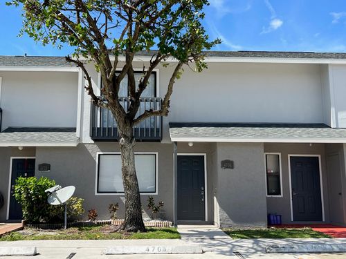 4704 Pier Dr, Greenacres, FL, 33463-2324 | Card Image
