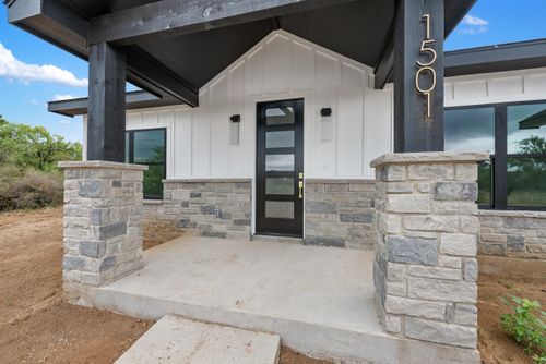 1501 Woodcrest Dr, Granite Shoals, TX, 78654-2880 | Card Image