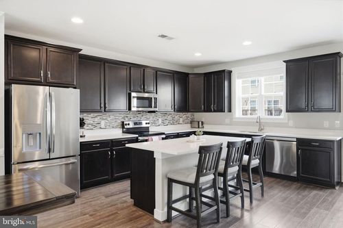 217 Upper Brook Ter, PURCELLVILLE, VA, 20132-9696 | Card Image