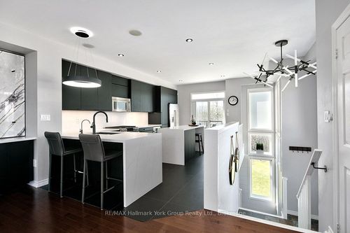 69 Joseph Trail, Collingwood, ON, L9Y0J3 | Card Image