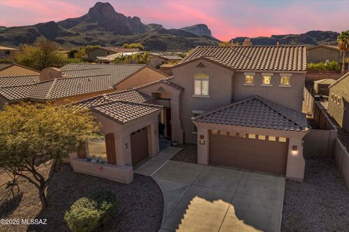 8541 N Crosswater Loop, Tucson, AZ, 85743 | Card Image