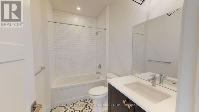 18 Postma Cres, House other with 3 bedrooms, 2 bathrooms and 4 parking in Ailsa Craig ON | Image 23