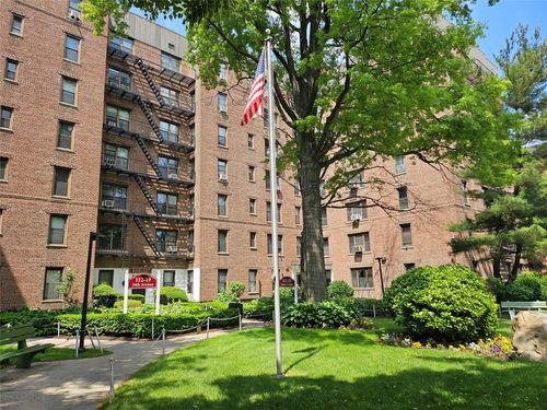 apt-2d-112 34th Ave, Corona, NY, 11368-1403 | Card Image