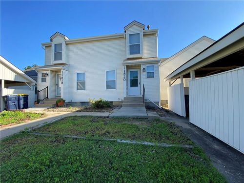 11820 E 59th Ter, Kansas City, MO, 64133-4305 | Card Image