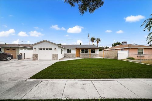 2124 W Flower Ave, Fullerton, CA, 92833-3612 | Card Image