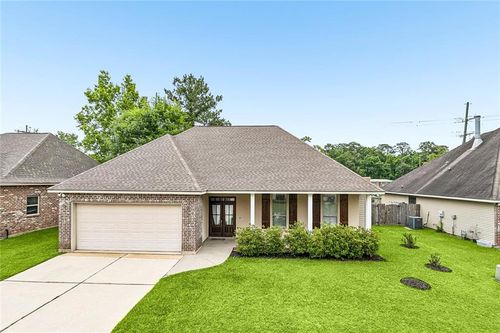 209 Stonebridge Cv, Madisonville, LA, 70447-3727 | Card Image