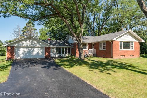 454 Andrus Rd, Downers Grove, IL, 60516-5134 | Card Image