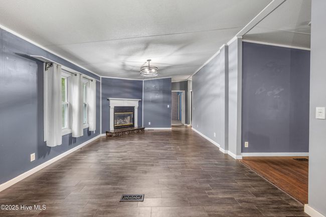 107 Indian Cave Dr, House other with 4 bedrooms, 2 bathrooms and null parking in Richlands NC | Image 15