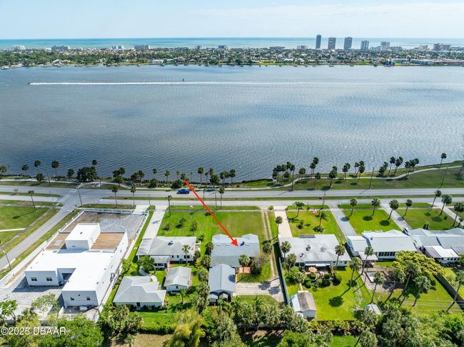 808 S Beach St, House other with 3 bedrooms, 3 bathrooms and null parking in ORMOND BEACH FL | Image 11
