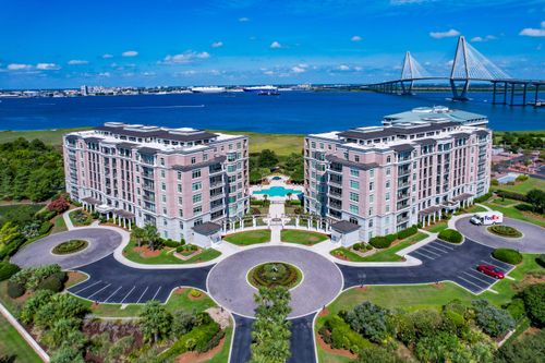 107-221 S Plaza Ct, Mount Pleasant, SC, 29464-6302 | Card Image