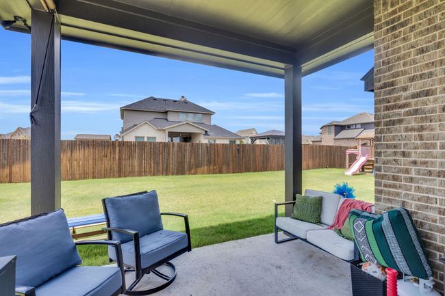 Covered patio area | Image 37