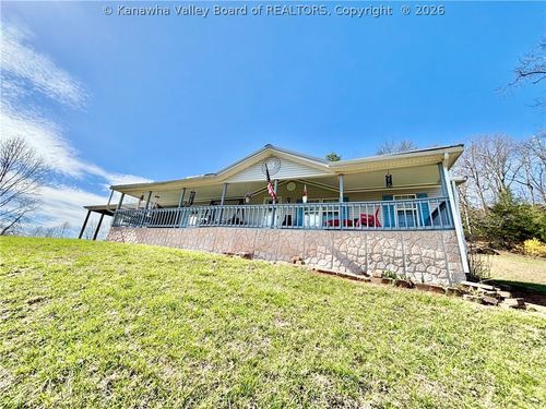 7203 Statts Mills Rd, Ripley, WV, 25271-6513 | Card Image