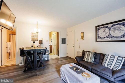 b502-177 E Valley Point Ln, Claysburg, PA, 16625-8516 | Card Image