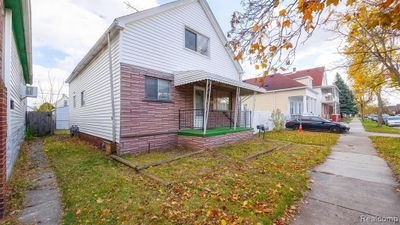 12062 Klinger Street, Home with 0 bedrooms, 2 bathrooms and null parking in Hamtramck MI | Image 2