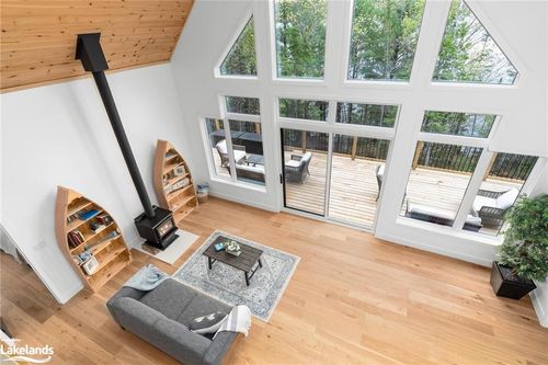 12905 Fishpole Point, Dorset, ON, P0A1E0 | Card Image