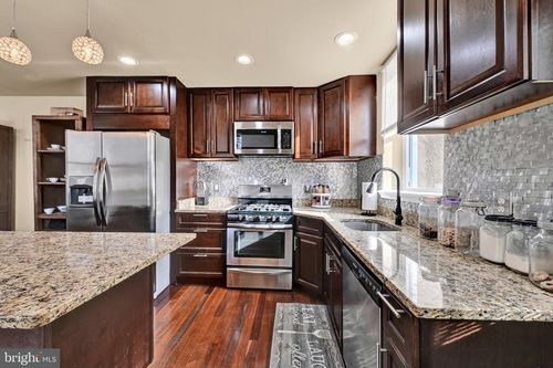 1401 E Lanvale St, BALTIMORE, MD, 21213-2217 | Card Image