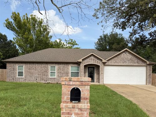 449 Cypress Street, Pittsburg, TX, 75686 | Card Image